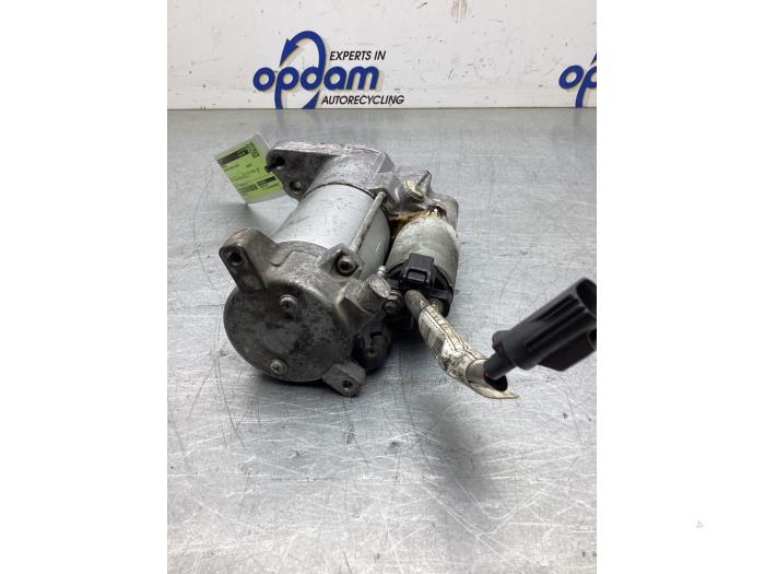 Startmotor van een Land Rover Range Rover Sport (LW) 3.0 TDV6 2014
