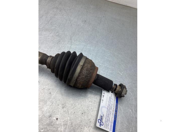 Gebruikte Aandrijfas links-voor Landrover Range Rover Sport (LW) 3.0 TDV6 Prijs € 250,00 Margeregeling aangeboden door Gebr Opdam B.V.