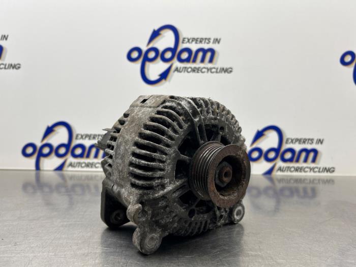 Dynamo van een Audi A6 Avant (C6) 2.7 TDI V6 24V 2007