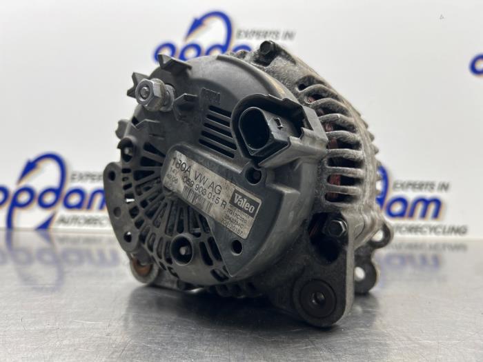 Dynamo van een Audi A6 Avant (C6) 2.7 TDI V6 24V 2007