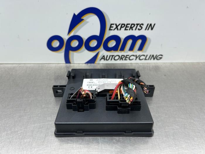 Computer Body Control van een Audi A6 Avant (C6) 2.7 TDI V6 24V 2007