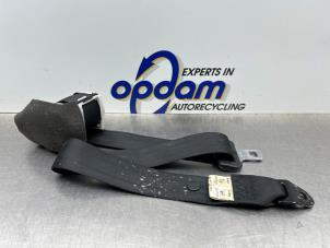 Gebruikte Veiligheidsgordel links-achter Mazda 6 SportBreak (GH19/GHA9) 2.0i 16V S-VT Prijs € 50,00 Margeregeling aangeboden door Gebr Opdam B.V.