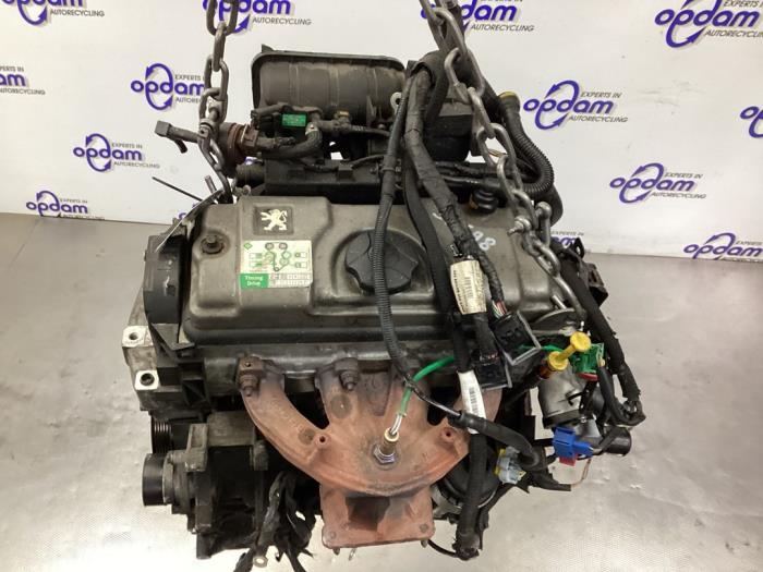 Motor van een Peugeot 207 SW (WE/WU) 1.4 2008