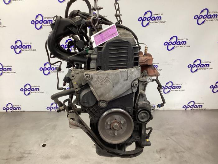 Motor van een Peugeot 207 SW (WE/WU) 1.4 2008