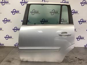 Gebruikte Deur 4Deurs links-achter Opel Zafira (M75) 1.8 16V Ecotec Prijs € 150,00 Margeregeling aangeboden door Gebr Opdam B.V.