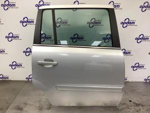 Gebruikte Portier 4Deurs rechts-achter Opel Zafira (M75) 1.8 16V Ecotec Prijs € 150,00 Margeregeling aangeboden door Gebr Opdam B.V.