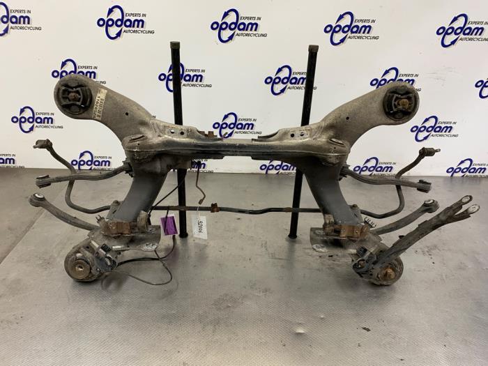 Gebruikte Subframe Mercedes E (W211) 3.0 E-280 V6 24V Prijs € 199,00 Margeregeling aangeboden door Gebr Opdam B.V.