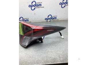 Gebruikte Achterlicht rechts Toyota Prius (ZVW5) 1.8 16V Hybrid Prijs € 175,00 Margeregeling aangeboden door Gebr Opdam B.V.