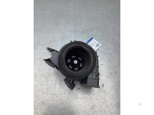 Gebruikte Aanjager Toyota Prius (ZVW5) 1.8 16V Hybrid Prijs € 45,00 Margeregeling aangeboden door Gebr Opdam B.V.