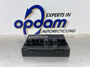 Gebruikte Comfort Module Volkswagen Caddy III (2KA,2KH,2CA,2CH) 2.0 SDI Prijs € 50,00 Margeregeling aangeboden door Gebr Opdam B.V.