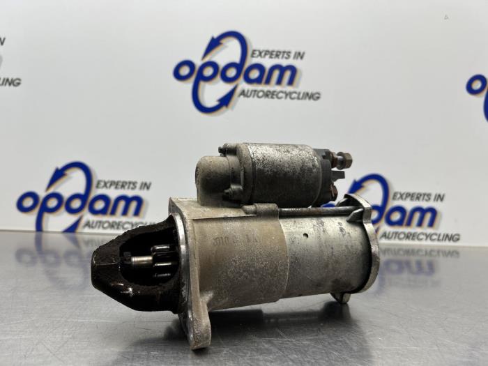 Gebruikte Startmotor Opel Zafira (M75) 1.8 16V Ecotec Prijs € 25,00 Margeregeling aangeboden door Gebr Opdam B.V.