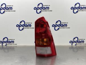 Gebruikte Achterlicht rechts Ford Focus 1 Wagon 1.4 16V Prijs € 25,00 Margeregeling aangeboden door Gebr Opdam B.V.
