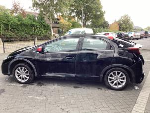 Gebruikte Voorscherm links Honda Civic (FK1/2/3) 1.4i VTEC 16V Prijs € 100,00 Margeregeling aangeboden door Gebr Opdam B.V.