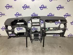 Gebruikte Module + Airbag Set Opel Zafira Tourer (P12) 1.4 Turbo 16V Ecotec Prijs € 1.150,00 Margeregeling aangeboden door Gebr Opdam B.V.