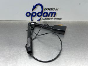 Gebruikte Veiligheidsgordel Insteek rechts-voor Ford Focus C-Max 1.8 16V Prijs € 50,00 Margeregeling aangeboden door Gebr Opdam B.V.