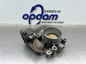 Gebruikte Gasklephuis Opel Vectra C Caravan 2.2 DIG 16V Prijs € 50,00 Margeregeling aangeboden door Gebr Opdam B.V.