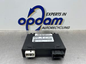 Gebruikte PDC Module Opel Vectra C Caravan 2.2 DIG 16V Prijs € 50,00 Margeregeling aangeboden door Gebr Opdam B.V.