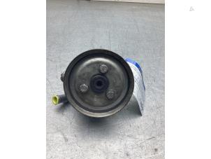 Gebruikte Pomp Servo Fiat Doblo Cargo (263) 1.3 D Multijet Prijs € 80,00 Margeregeling aangeboden door Gebr Opdam B.V.