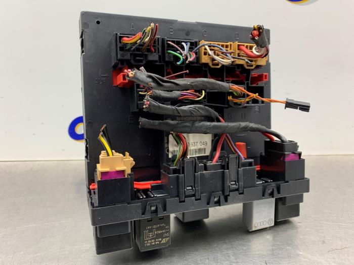 Gebruikte Bodycontrol Module Volkswagen Passat (3C2) 2.0 TDI 140 Prijs € 100,00 Margeregeling aangeboden door Gebr Opdam B.V.