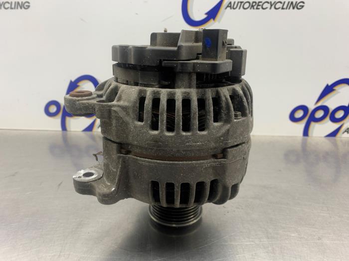 Gebruikte Dynamo Volkswagen Polo IV (9N1/2/3) 1.4 TDI 80 Prijs € 50,00 Margeregeling aangeboden door Gebr Opdam B.V.