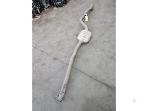 Gebruikte Uitlaat Middendemper Mercedes GLC (X253) 2.0 350 e 16V 4-Matic Prijs € 200,00 Margeregeling aangeboden door Gebr Opdam B.V.