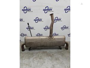 Gebruikte Uitlaat Einddemper Mercedes GLC (X253) 2.0 350 e 16V 4-Matic Prijs € 300,00 Margeregeling aangeboden door Gebr Opdam B.V.