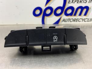 Gebruikte Start/Stop schakelaar Kia Picanto (JA) 1.0 DPI 12V Prijs € 30,00 Margeregeling aangeboden door Gebr Opdam B.V.