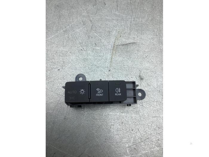 Gebruikte Licht Schakelaar Audi A3 Sportback (8YA) 1.0 30 TFSI 12V Mild hybrid Prijs € 50,00 Margeregeling aangeboden door Gebr Opdam B.V.