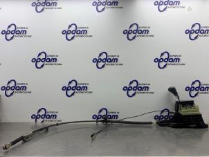 Gebruikte Selectiehendel automaat Mercedes B (W245) 2.0 B-200 16V Prijs € 150,00 Margeregeling aangeboden door Gebr Opdam B.V.