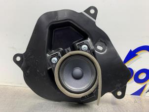 Gebruikte Speaker Mazda 3 Sport (BP) 1.5 SkyActiv-G 112 16V Prijs € 20,00 Margeregeling aangeboden door Gebr Opdam B.V.