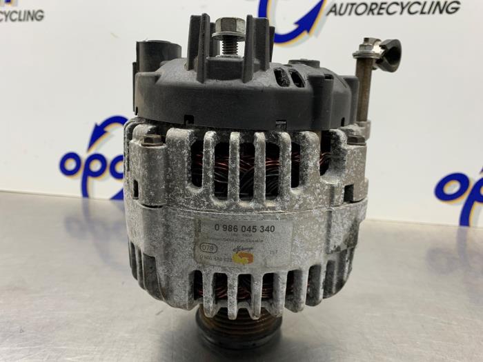 Gebruikte Dynamo Volkswagen Passat (3C2) 2.0 TDI 140 Prijs € 50,00 Margeregeling aangeboden door Gebr Opdam B.V.