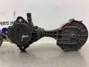 Gebruikte Spanner multiriem Mini Mini (R56) 1.6 16V Cooper Prijs € 40,00 Margeregeling aangeboden door Gebr Opdam B.V.