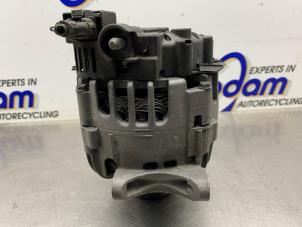 Gebruikte Alternator Mercedes B (W245) 1.7 B-170 16V Prijs € 100,00 Margeregeling aangeboden door Gebr Opdam B.V.