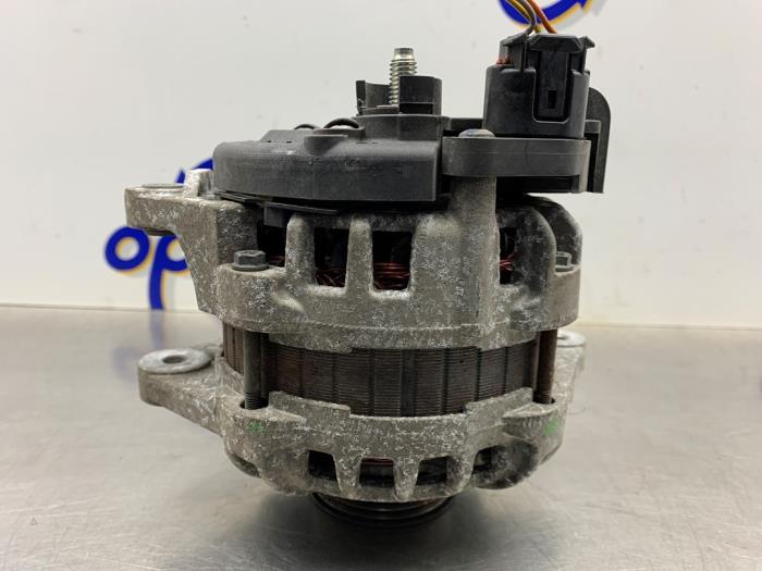 Dynamo van een Hyundai i10 (F5) 1.1i 12V 2012