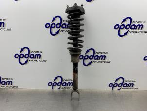 Gebruikte Mac Phersonpoot rechts-voor Mercedes E (W211) 3.0 E-280 V6 24V Prijs € 100,00 Margeregeling aangeboden door Gebr Opdam B.V.