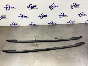 Gebruikte Dakdrager set Skoda Fabia III Combi (NJ5) 1.0 TSI 12V Prijs € 100,00 Margeregeling aangeboden door Gebr Opdam B.V.