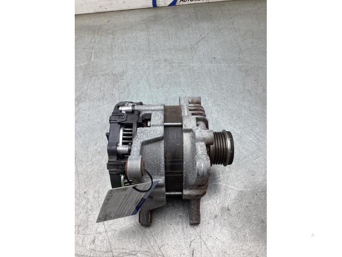 Gebruikte Dynamo Mercedes A (177.0) 1.3 A-160 Turbo 16V Prijs € 125,00 Margeregeling aangeboden door Gebr Opdam B.V.