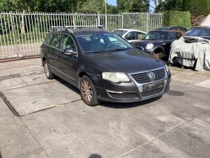 Gebruikte Voorfront Volkswagen Passat Variant (3C5) 2.0 FSI 16V Prijs € 225,00 Margeregeling aangeboden door Gebr Opdam B.V.