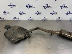 Gebruikte Uitlaat Midden + Einddemper BMW 5 serie (E60) 520i 24V Prijs € 225,00 Margeregeling aangeboden door Gebr Opdam B.V.