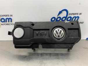 Gebruikte Afdekplaat motor Volkswagen Golf VI (5K1) 1.4 TSI 122 16V Prijs € 35,00 Margeregeling aangeboden door Gebr Opdam B.V.