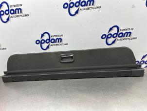 Gebruikte Dekzeil Bagageruimte Ford Kuga I 2.0 TDCi 16V 4x4 Prijs € 175,00 Margeregeling aangeboden door Gebr Opdam B.V.