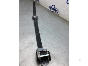 Gebruikte Veiligheidsgordel links-achter Citroen C8 (EA/EB) 2.0 HPi 16V Prijs € 60,00 Margeregeling aangeboden door Gebr Opdam B.V.