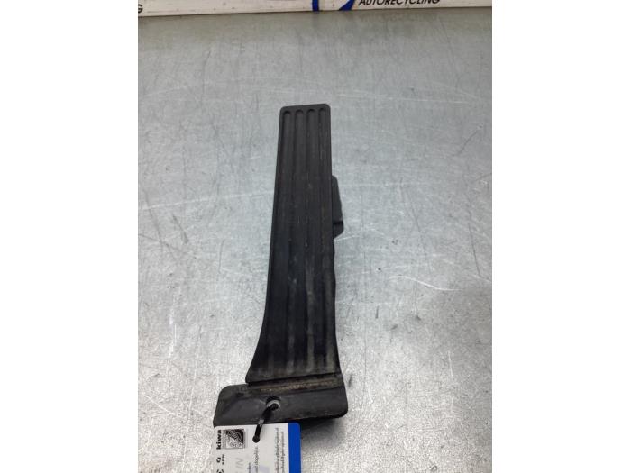 Gebruikte Gaspedaalpositie Sensor BMW 3 serie Touring (F31) 330d xDrive 3.0 24V Prijs € 50,00 Margeregeling aangeboden door Gebr Opdam B.V.