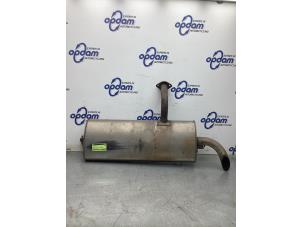 Gebruikte Uitlaat Einddemper Renault Kadjar (RFEH) 1.2 Energy TCE 130 Prijs € 70,00 Margeregeling aangeboden door Gebr Opdam B.V.