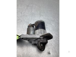 Gebruikte Startmotor Renault Kadjar (RFEH) 1.2 Energy TCE 130 Prijs € 30,00 Margeregeling aangeboden door Gebr Opdam B.V.