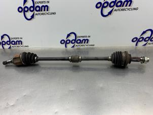 Gebruikte Cardanas rechts-voor (VWA) Opel Karl 1.0 12V Prijs € 50,00 Margeregeling aangeboden door Gebr Opdam B.V.