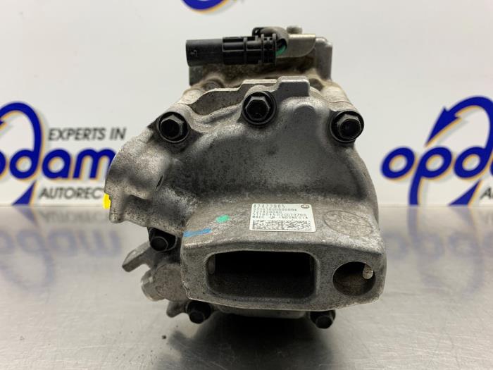 Aircopomp van een Opel Karl 1.0 12V 2019