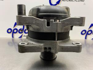 Gebruikte Dynamo Ford Kuga I 2.0 TDCi 16V 4x4 Prijs € 100,00 Margeregeling aangeboden door Gebr Opdam B.V.