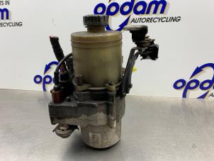 Gebruikte Stuurbekrachtiging Pomp Volkswagen Fox (5Z) 1.2 Prijs € 225,00 Margeregeling aangeboden door Gebr Opdam B.V.