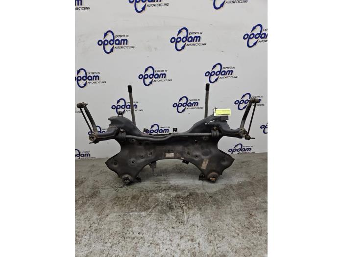 Gebruikte Subframe Hyundai Tucson (TL) 1.7 CRDi 16V 2WD Prijs € 125,00 Margeregeling aangeboden door Gebr Opdam B.V.